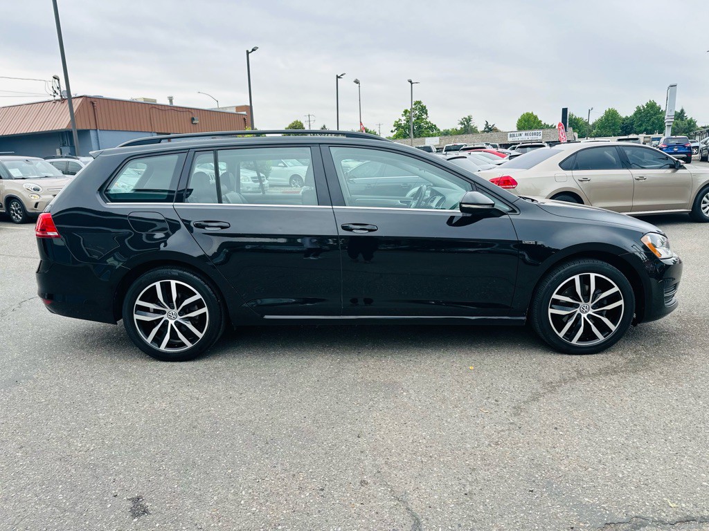 2016 Volkswagen Golf Image 8
