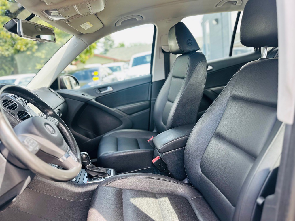 2016 Volkswagen Tiguan Image 11
