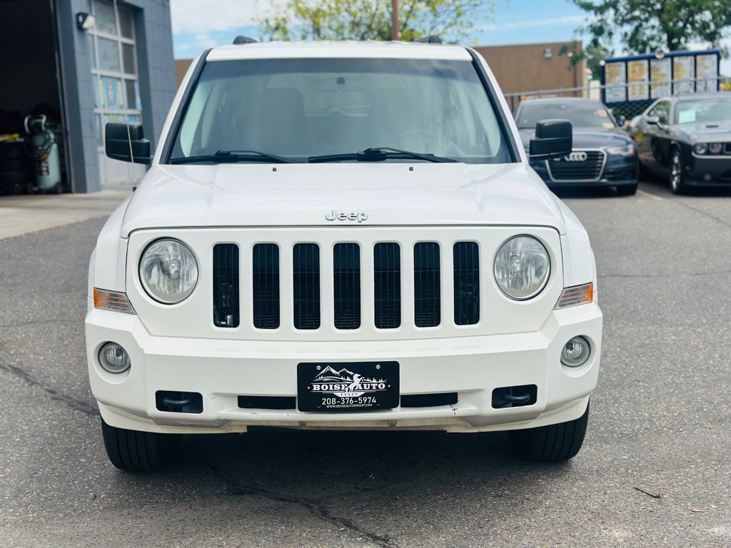 2009 Jeep Patriot Image 2