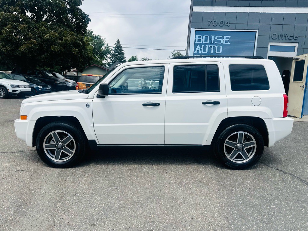 2009 Jeep Patriot Image 4