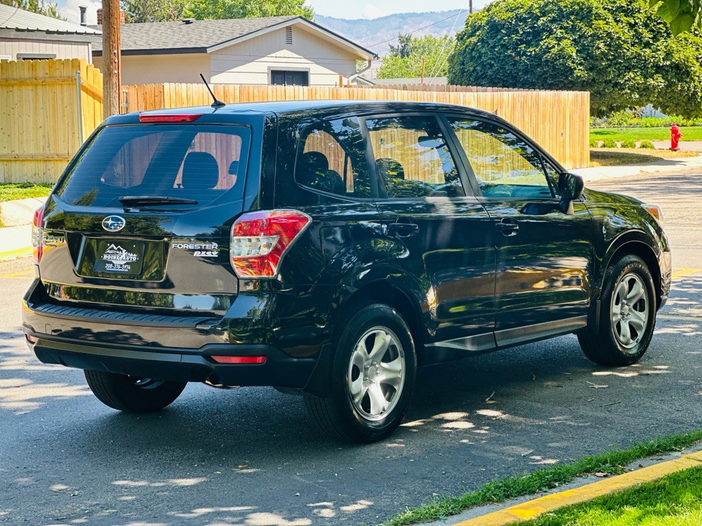 2014 Subaru Forester Image 7