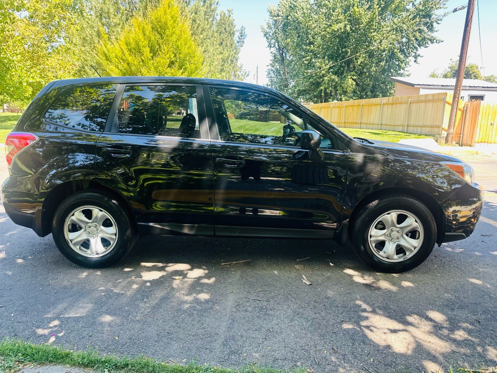 2014 Subaru Forester Image 8