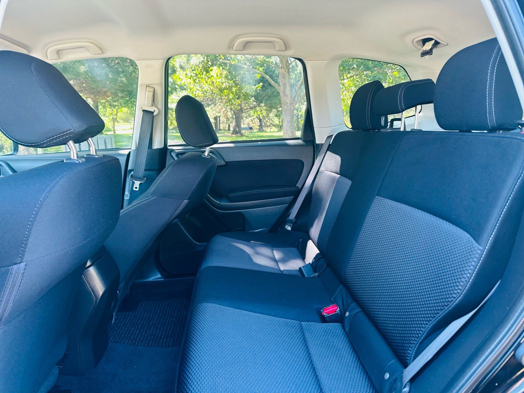 2014 Subaru Forester Image 12