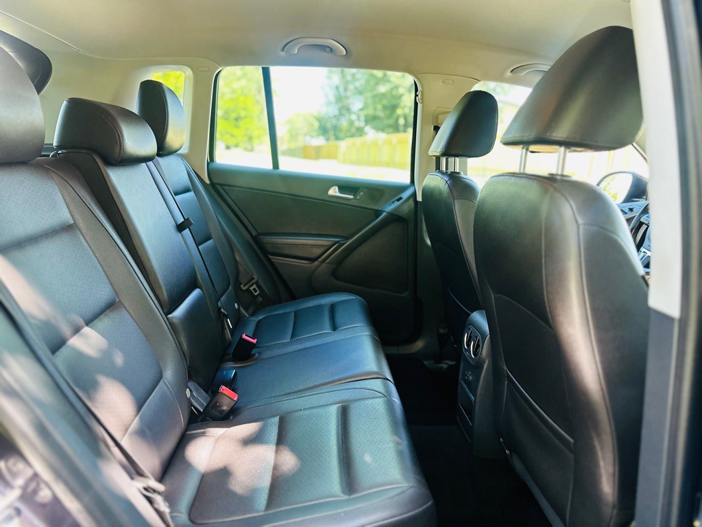 2017 Volkswagen Tiguan Image 10