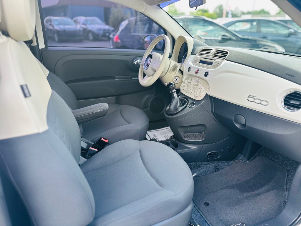 2012 FIAT 500 Image 13