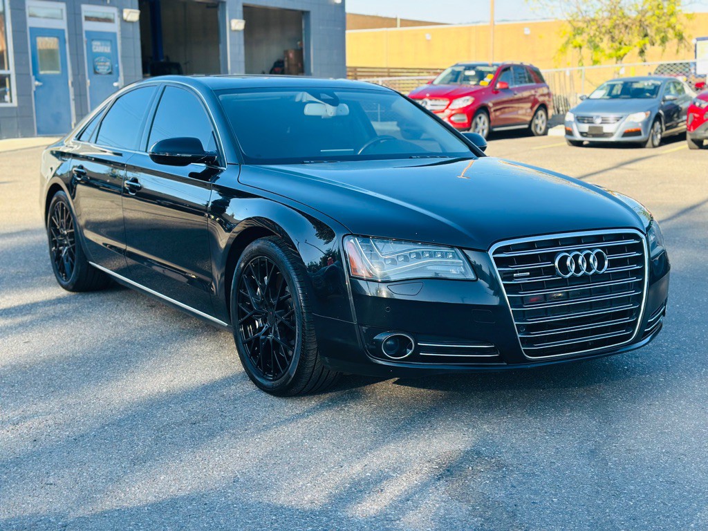2012 Audi A8 Image 1