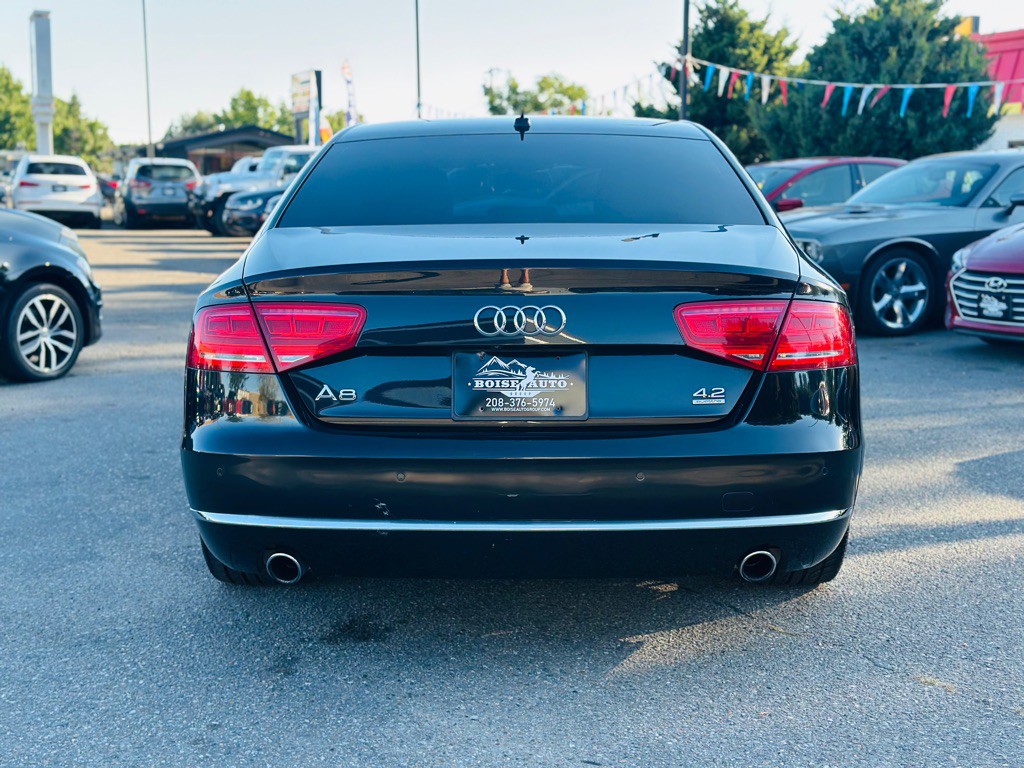 2012 Audi A8 Image 5