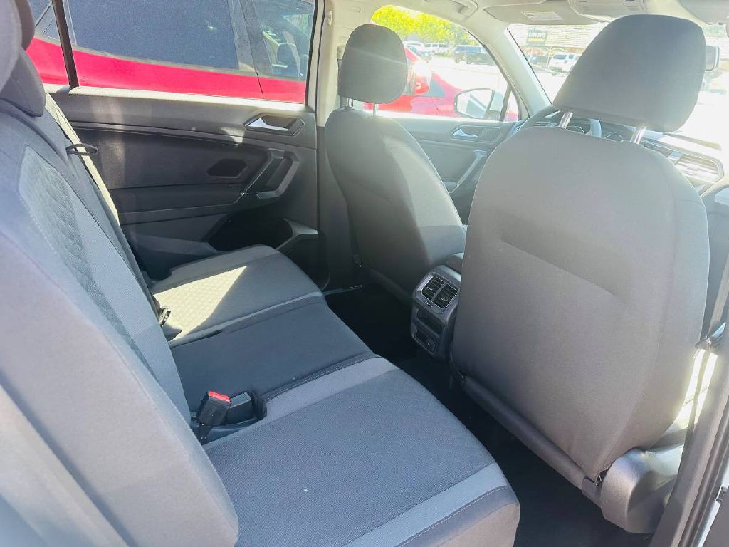 2018 Volkswagen Tiguan Image 13