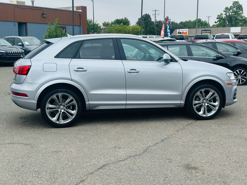 2016 Audi Q3 Image 8
