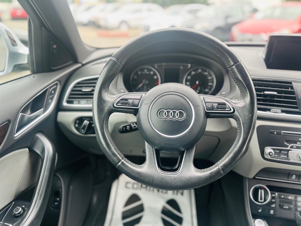 2016 Audi Q3 Image 11