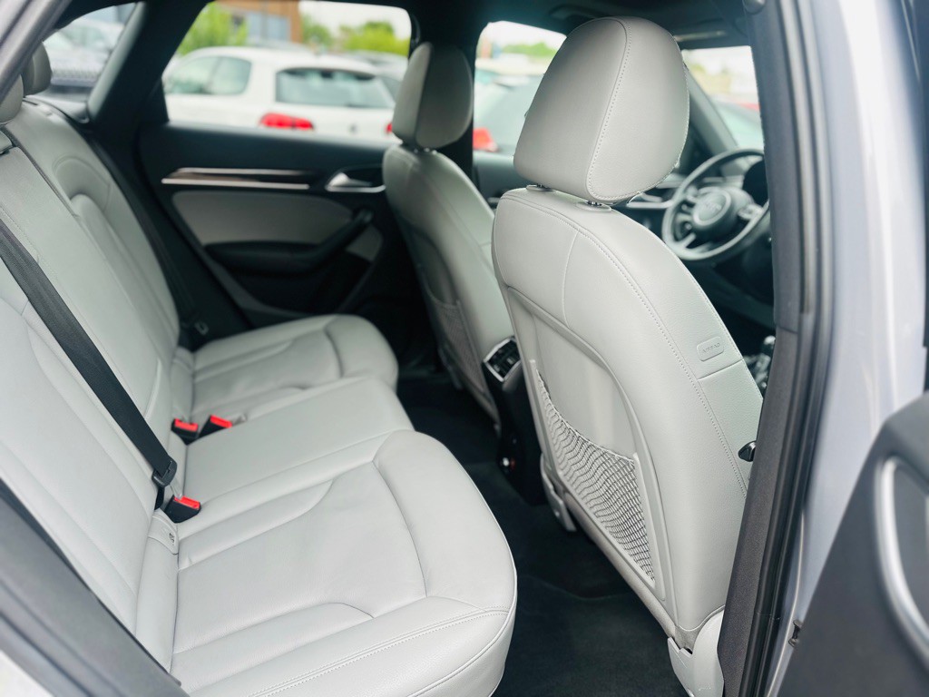 2016 Audi Q3 Image 15