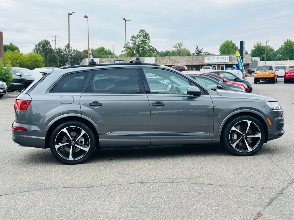 2019 Audi Q7 Image 8