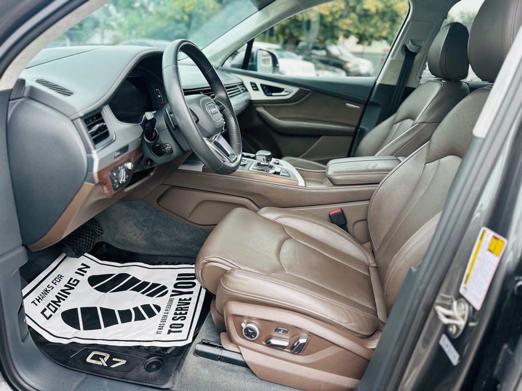 2019 Audi Q7 Image 13