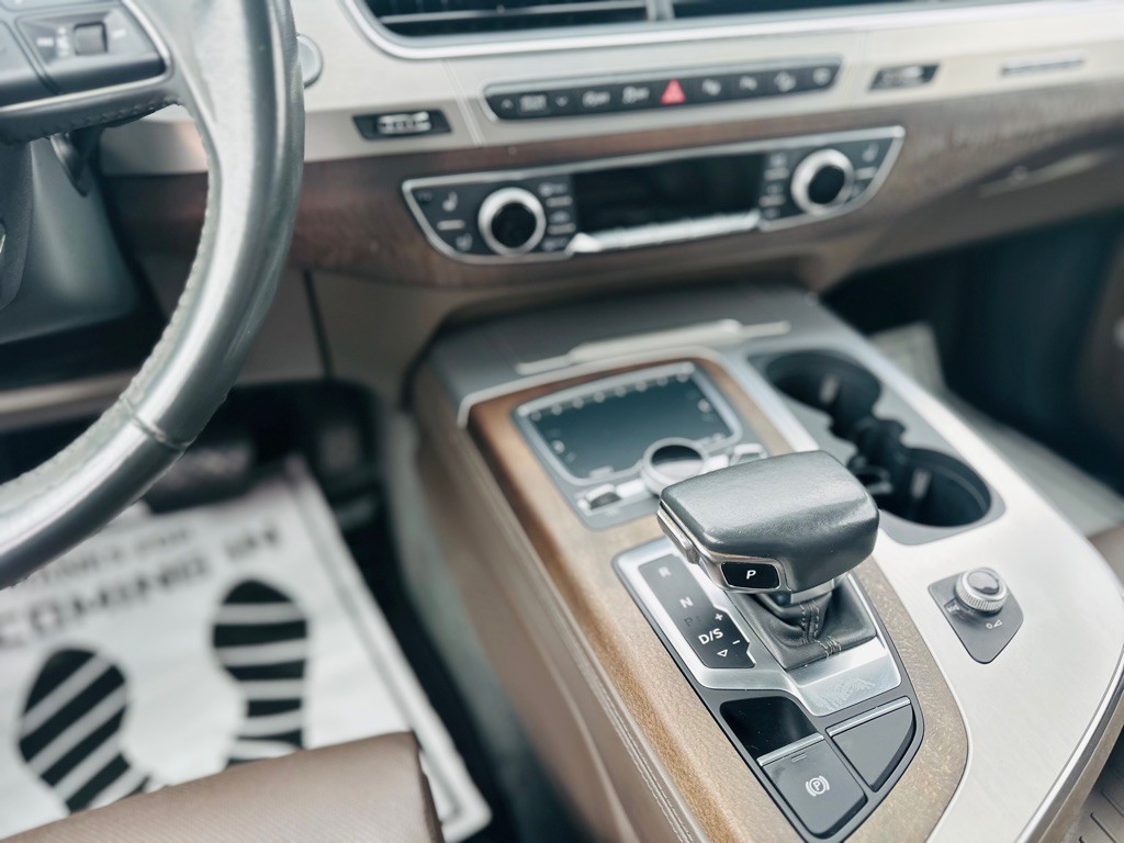 2019 Audi Q7 Image 18