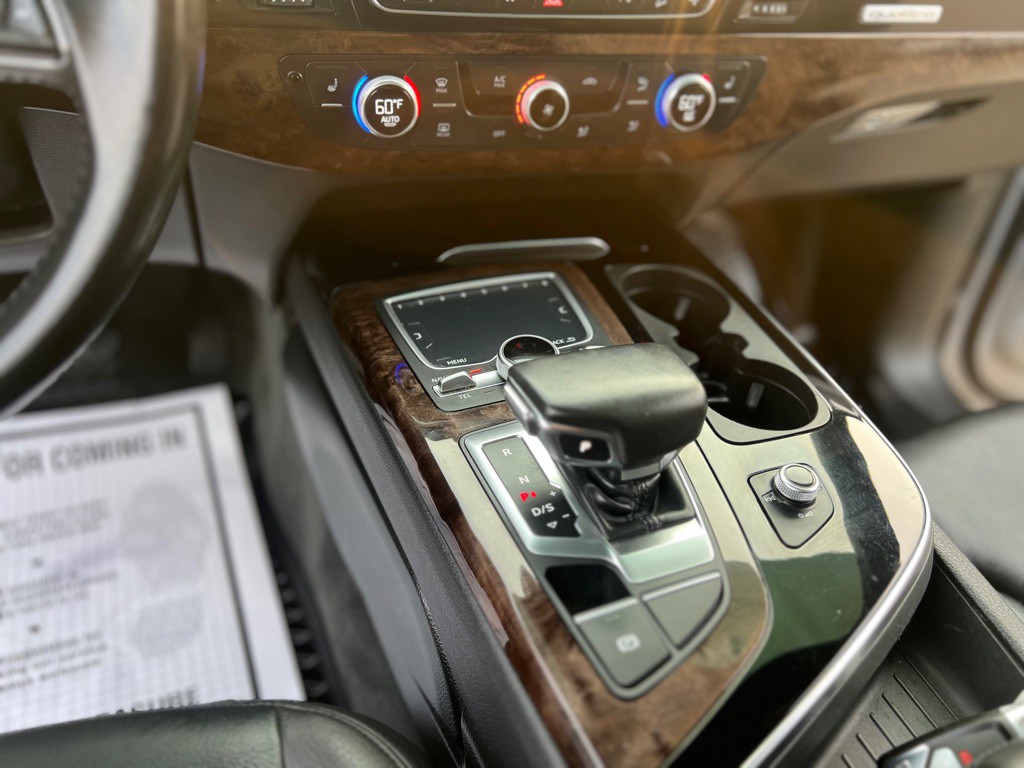 2017 Audi Q7 Image 18