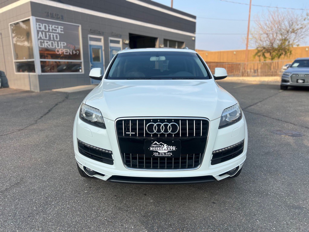 2015 Audi Q7 Image 2