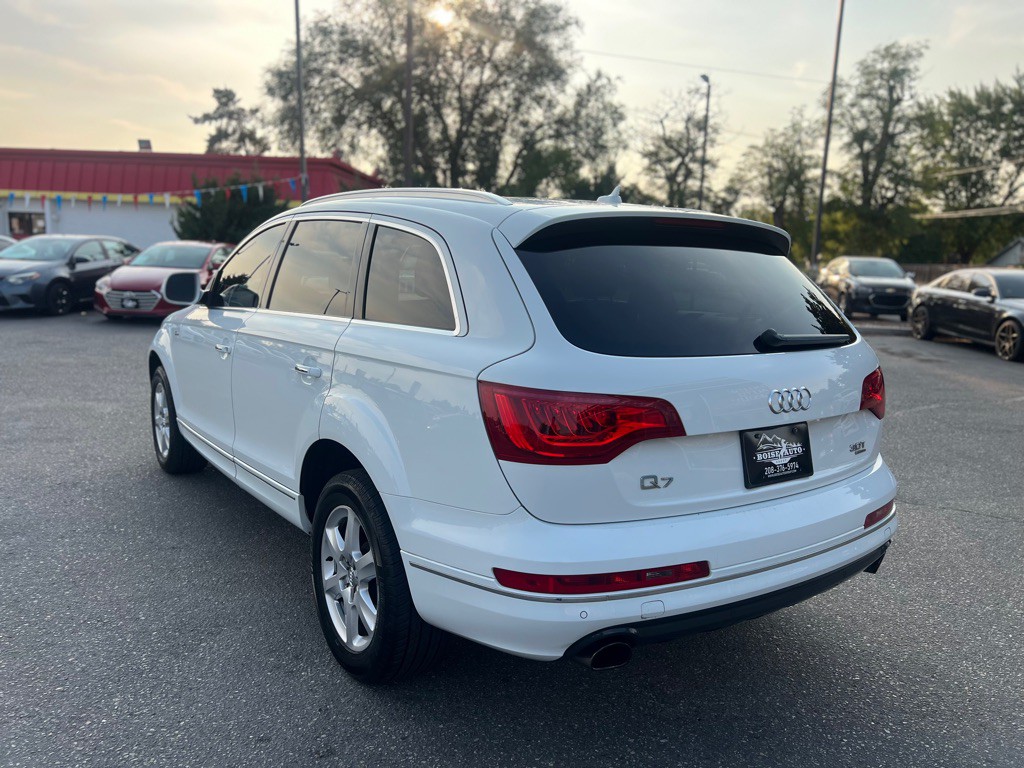 2015 Audi Q7 Image 5