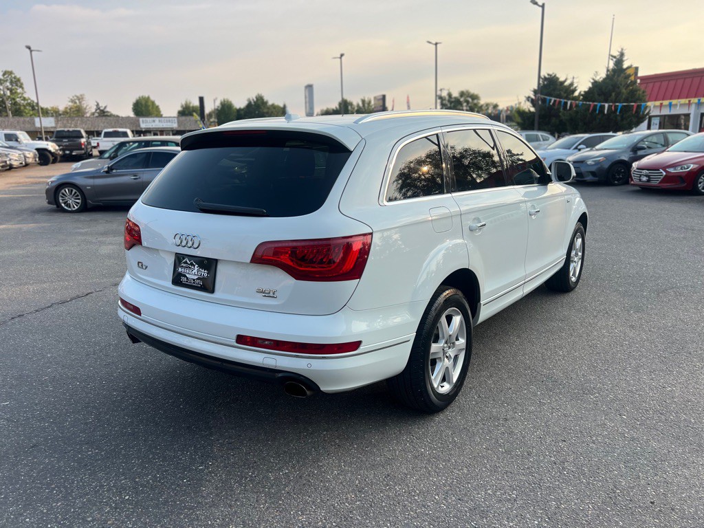 2015 Audi Q7 Image 7