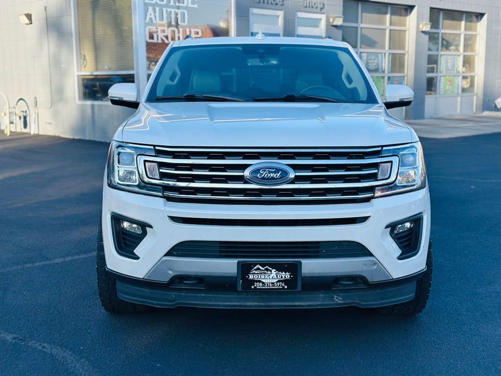 2019 Ford Expedition Image 2
