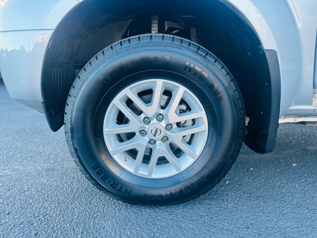 2018 Nissan Frontier Image 18