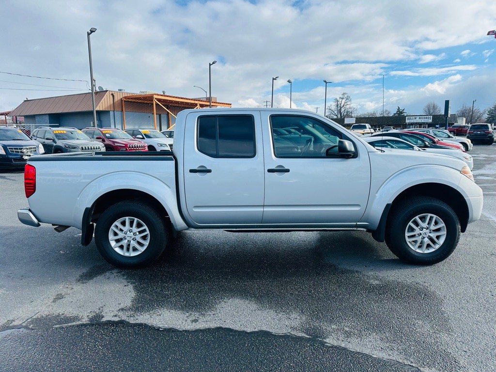 2018 Nissan Frontier Image 8