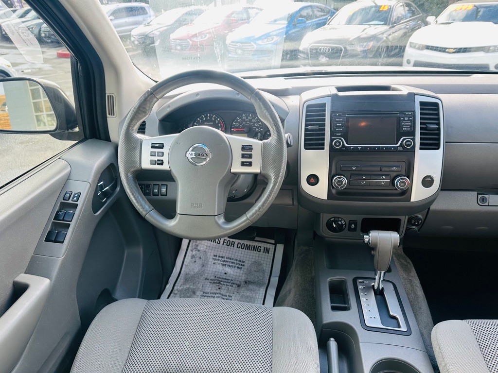 2018 Nissan Frontier Image 10