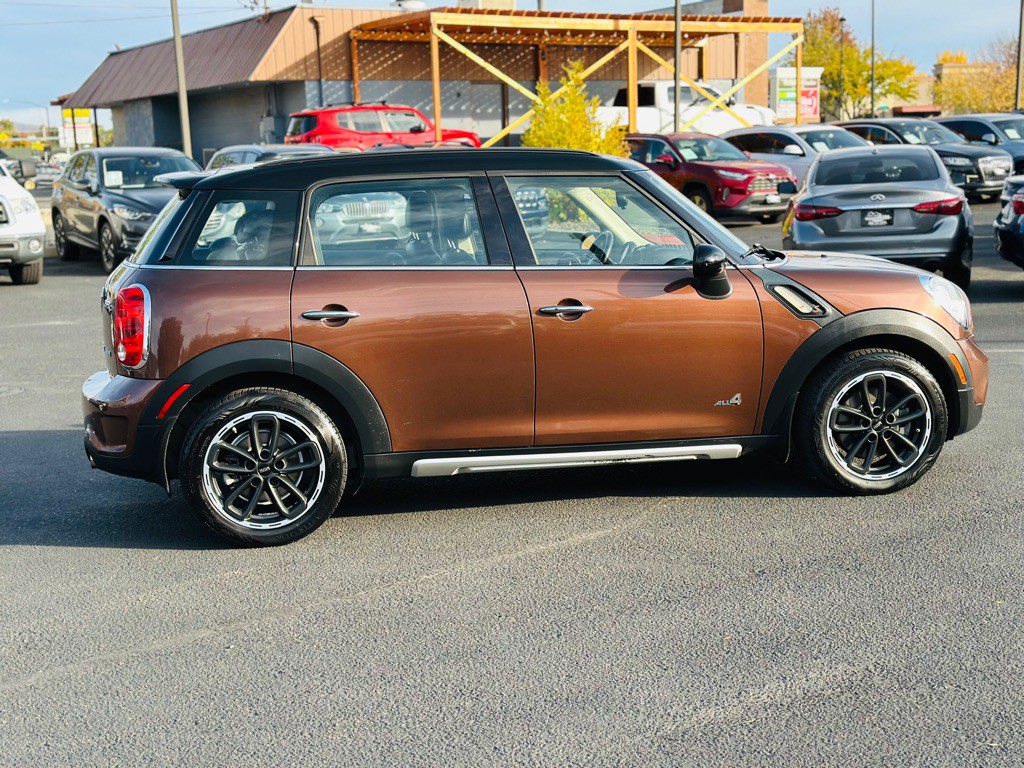 2015 MINI Cooper Image 8
