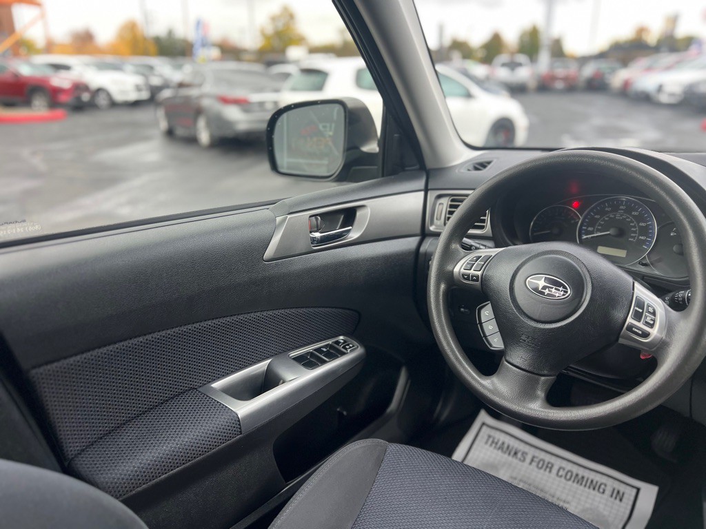 2013 Subaru Forester Image 17