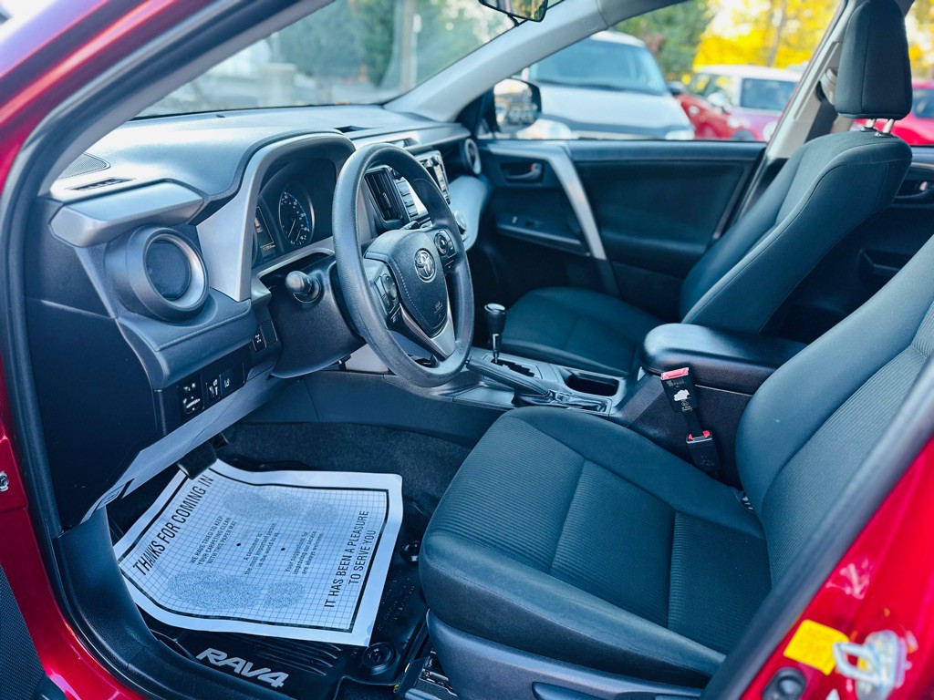 2018 Toyota Rav4 Image 14