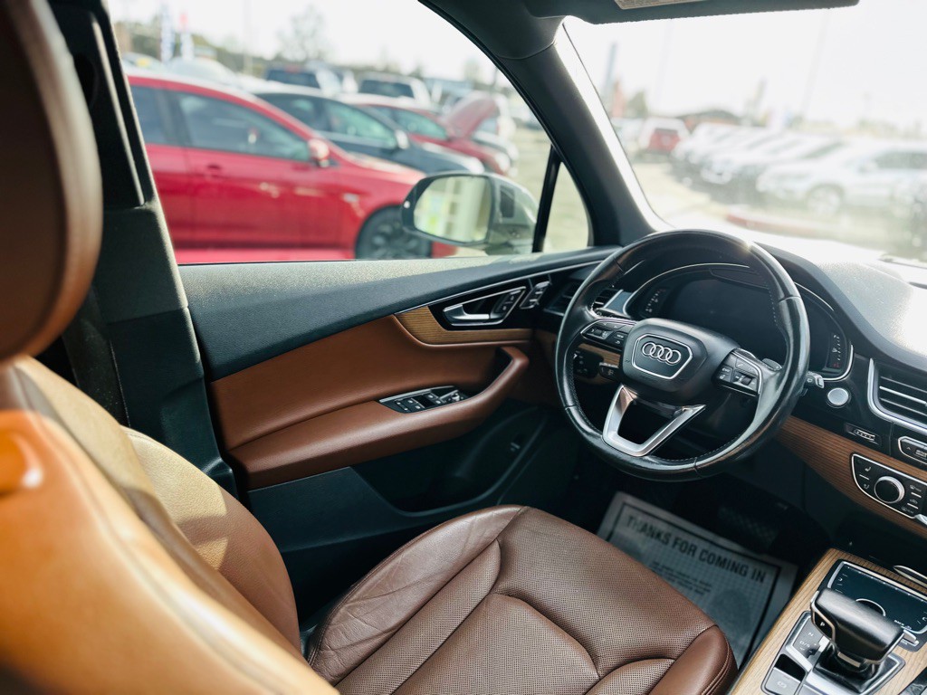 2017 Audi Q7 Image 18