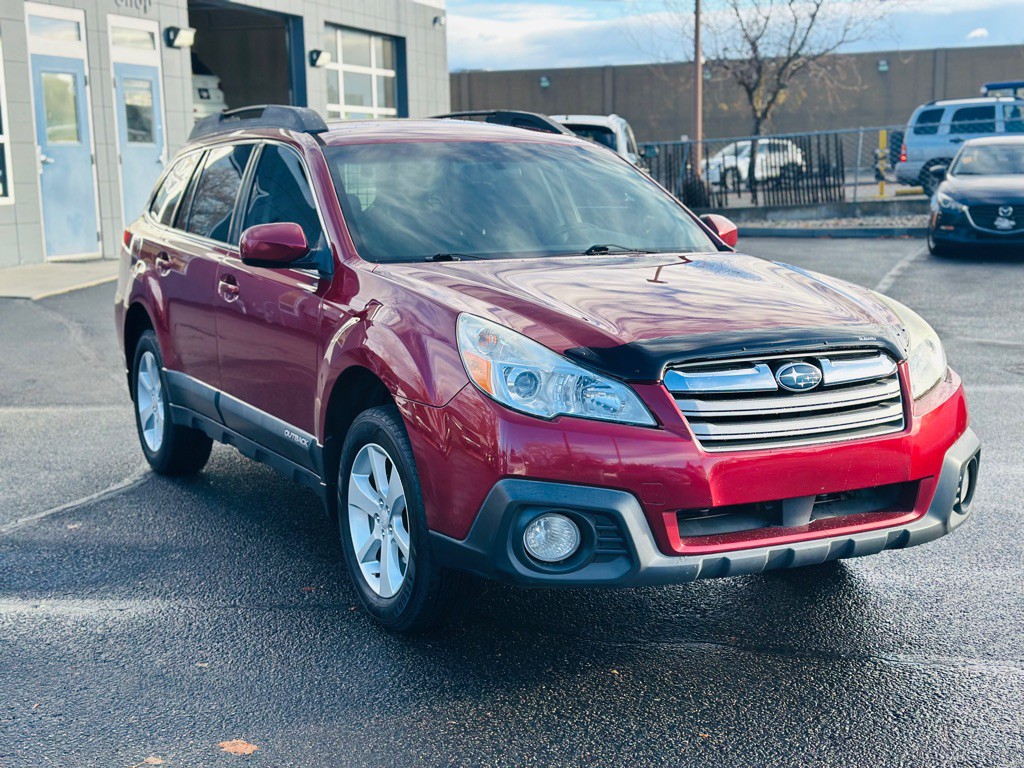 2014 Subaru Outback Image 1
