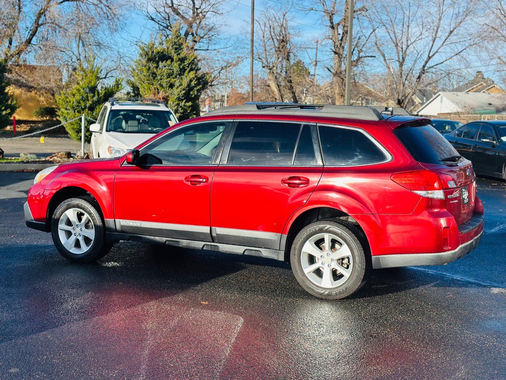 2014 Subaru Outback Image 4