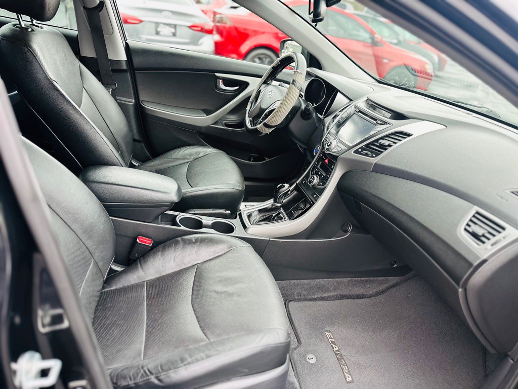 2014 Hyundai Elantra Image 20