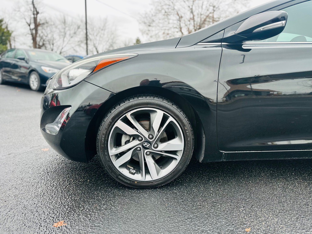 2014 Hyundai Elantra Image 22