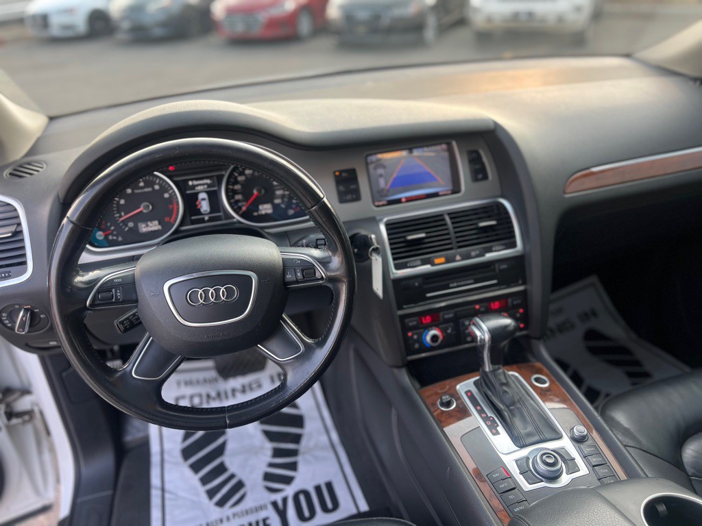 2015 Audi Q7 Image 19