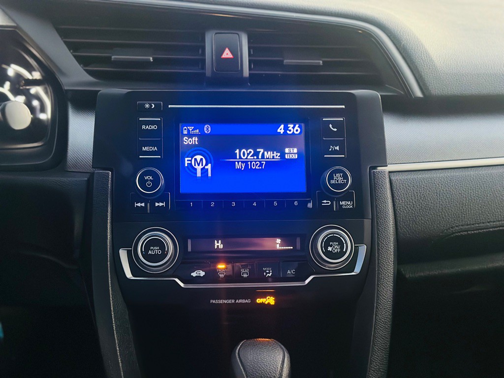 2016 Honda Civic Image 12