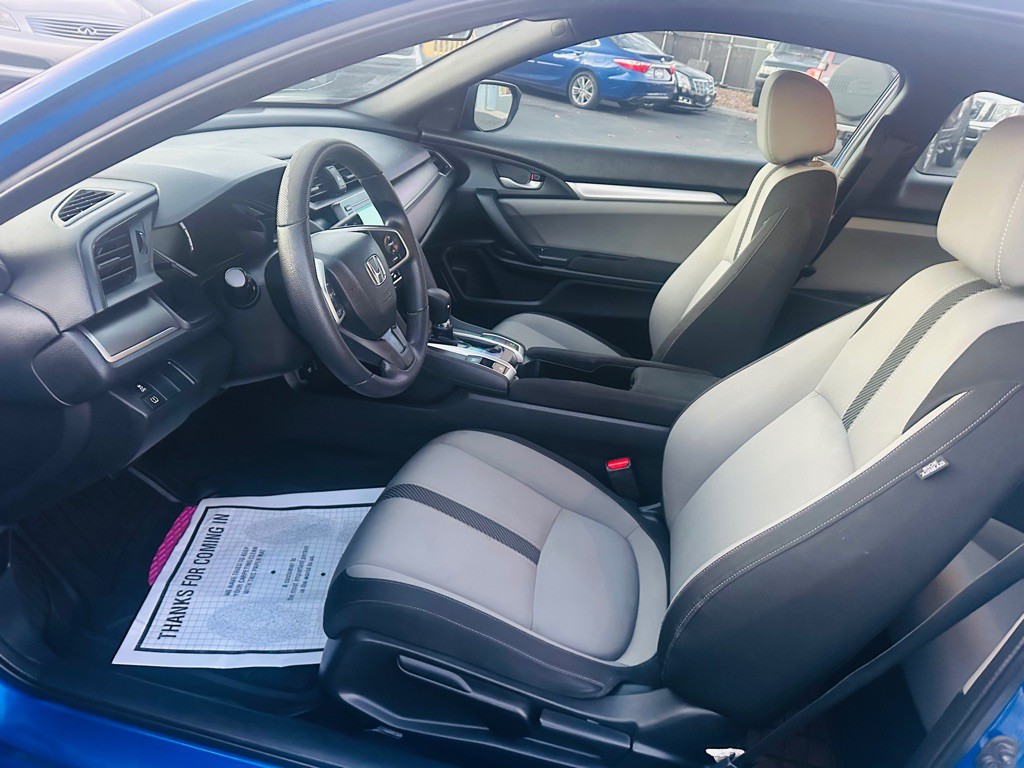 2016 Honda Civic Image 19