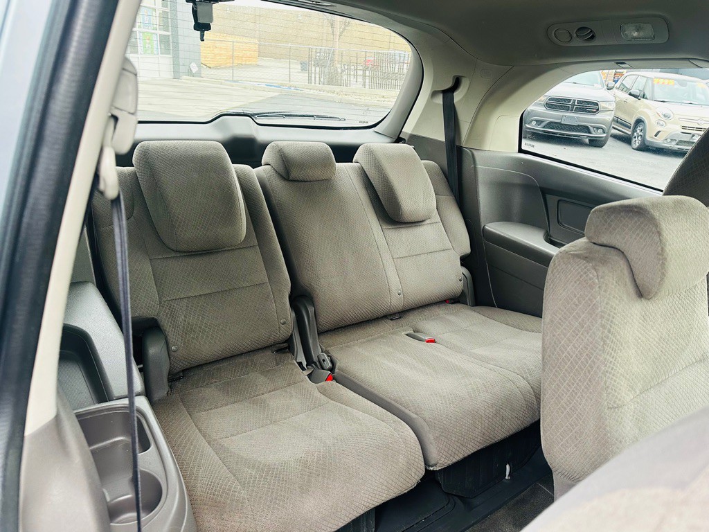 2016 Honda Odyssey Image 19