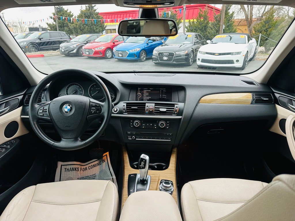 2011 BMW X3 Image 9