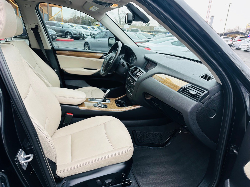 2011 BMW X3 Image 20