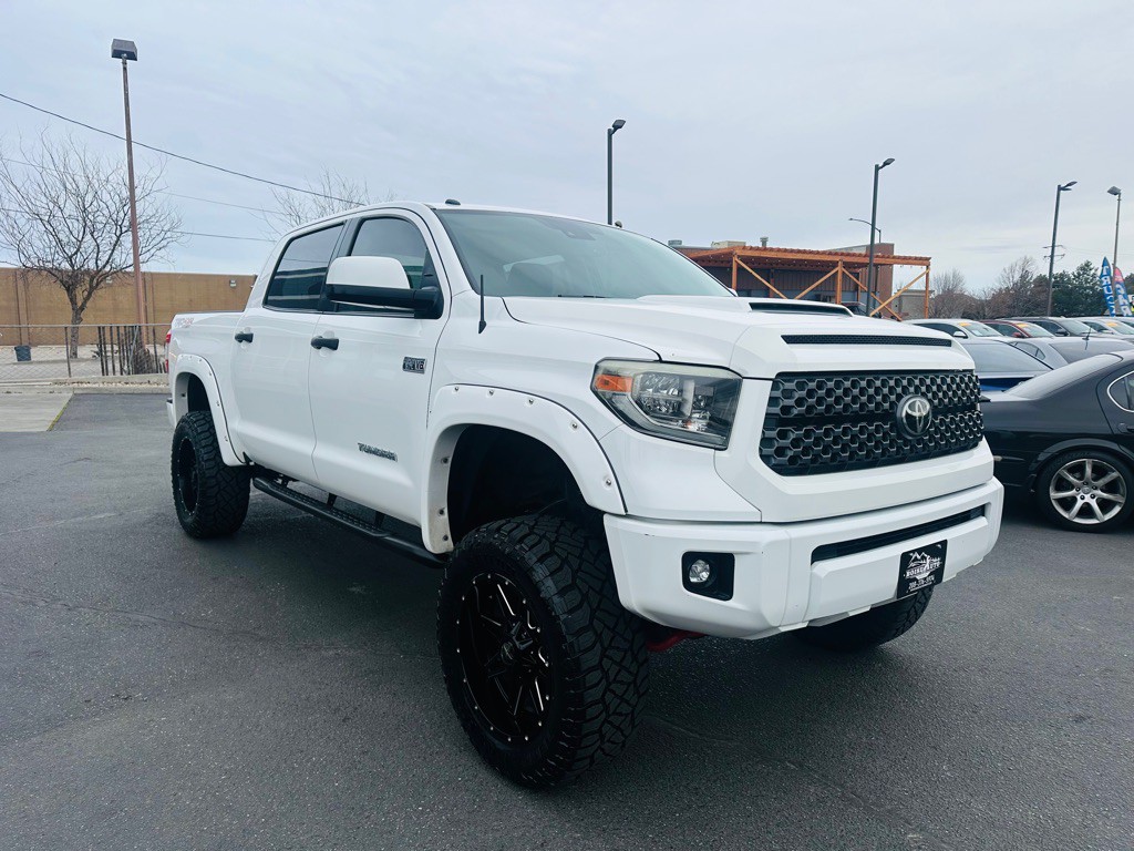 2018 Toyota Tundra Image 1
