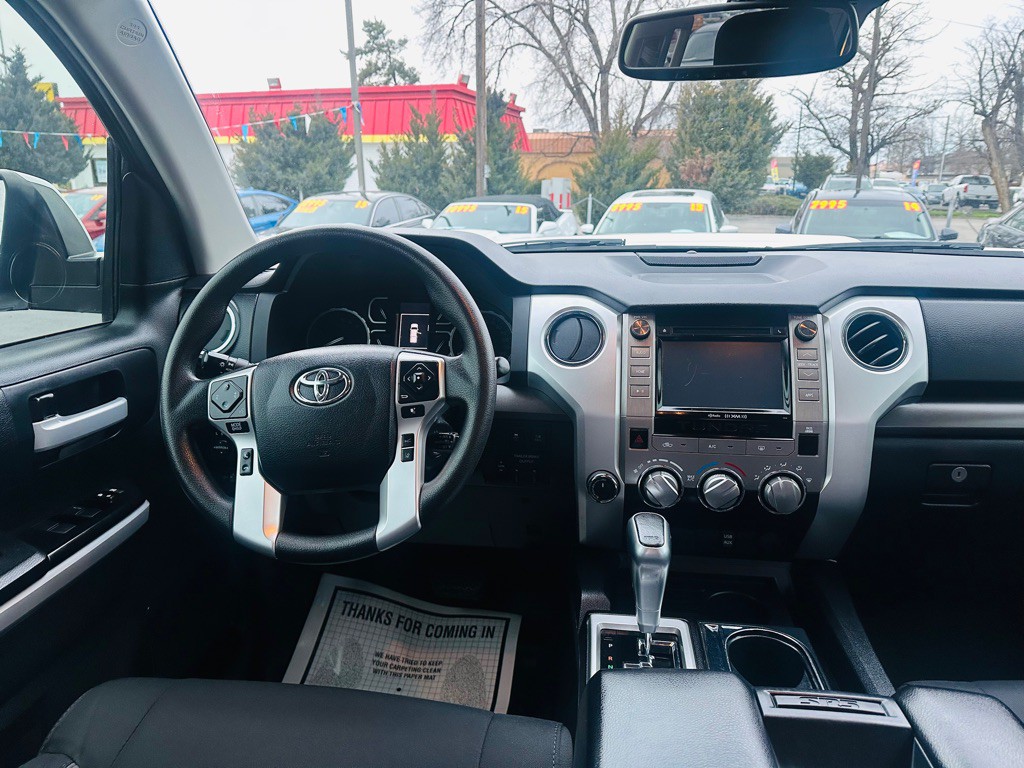 2018 Toyota Tundra Image 11