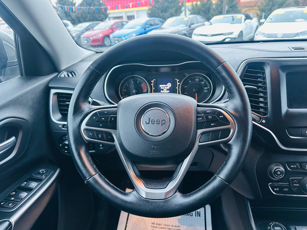 2020 Jeep Cherokee Image 11