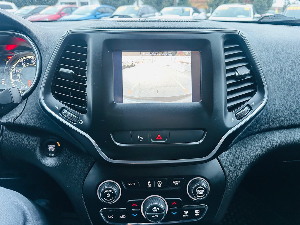 2020 Jeep Cherokee Image 13