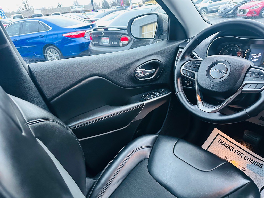 2020 Jeep Cherokee Image 15