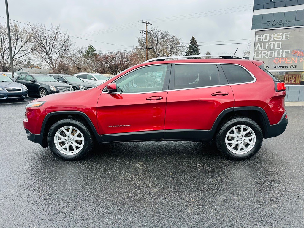 2016 Jeep Cherokee Image 4