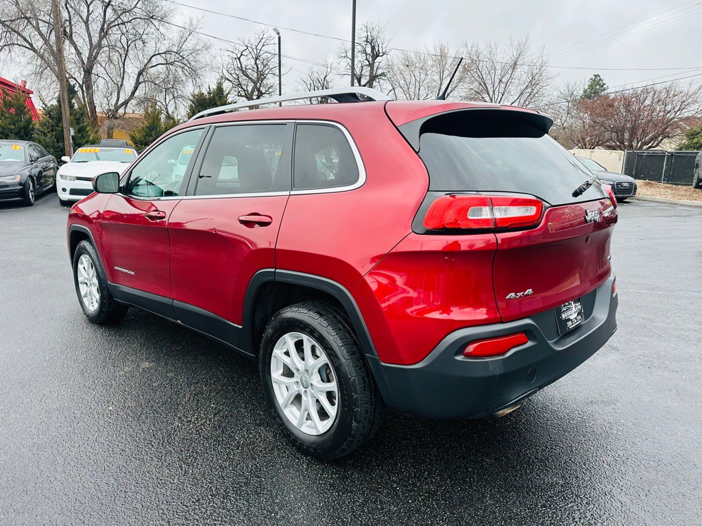 2016 Jeep Cherokee Image 5