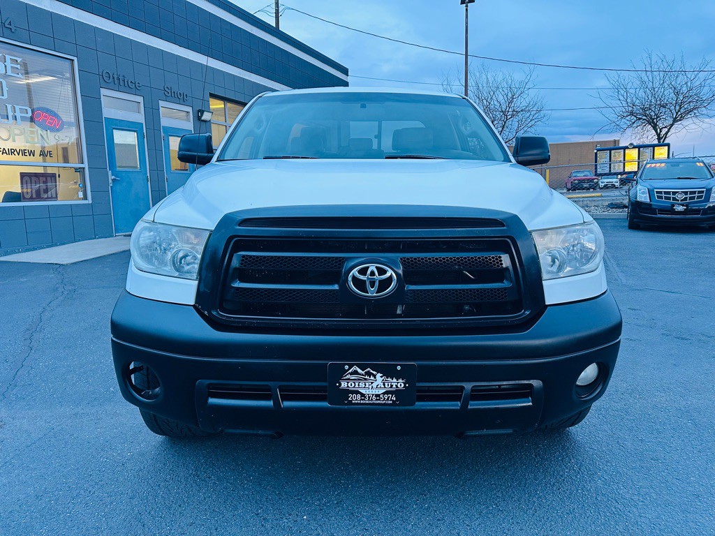 2010 Toyota Tundra Image 2