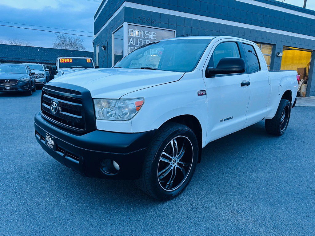 2010 Toyota Tundra Image 3