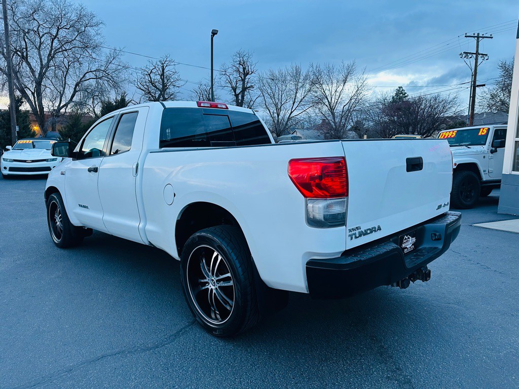 2010 Toyota Tundra Image 5